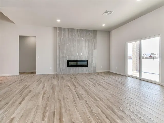 Photo 7 — 25198 Scarlett Street, Cashion, OK 73016