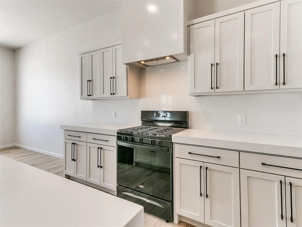 Photo 21 — 25198 Scarlett Street, Cashion, OK 73016