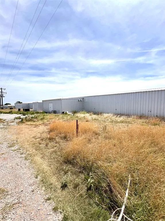 Photo 3 — 11962 N 2280 Road, Cordell, OK 73632