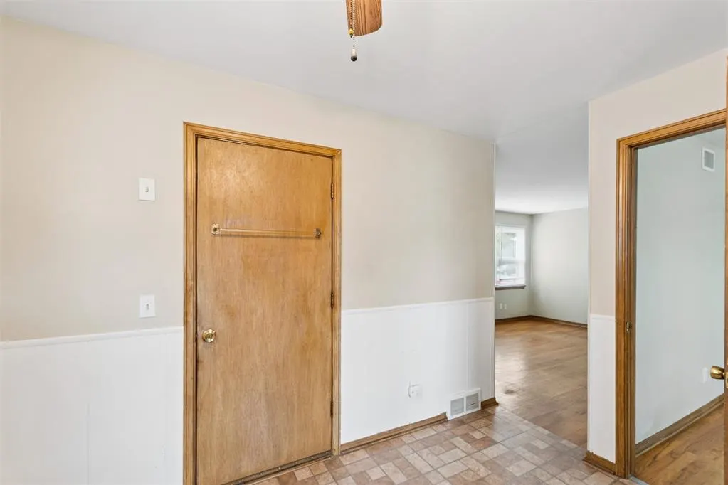 Photo 17 — 1420 NW 99th Street, Oklahoma City, OK 73114