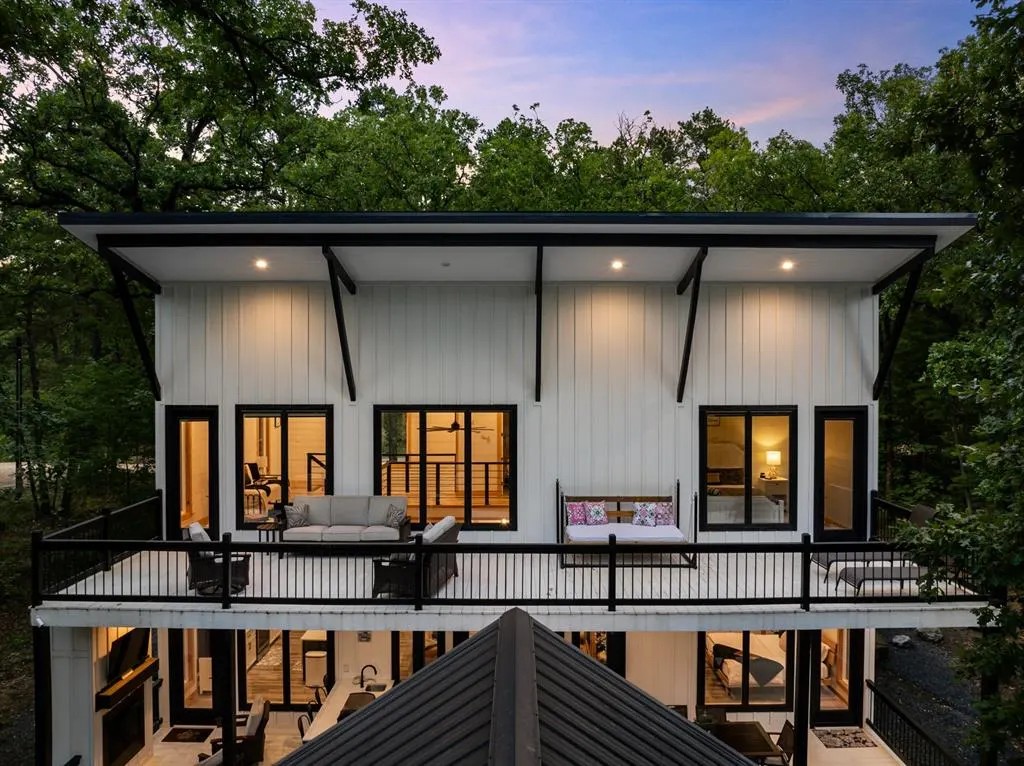 Photo 2 — 178 Penner Road, Broken Bow, OK 74728