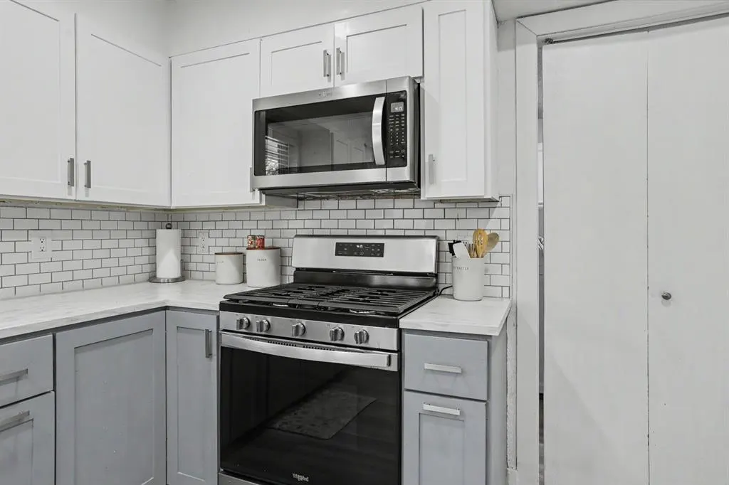 Photo 7 — 2421 Appleway Street, Edmond, OK 73013