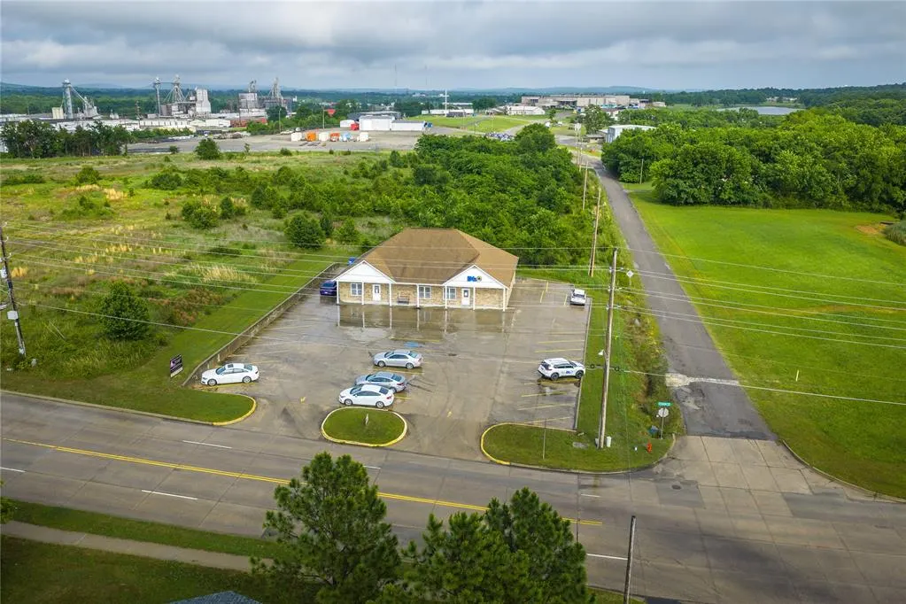Photo 5 — 0 N Strong Street, McAlester, OK 74501