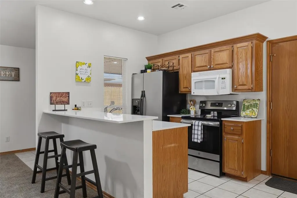 Photo 10 — 3832 Southwind Avenue, Oklahoma City, OK 73179