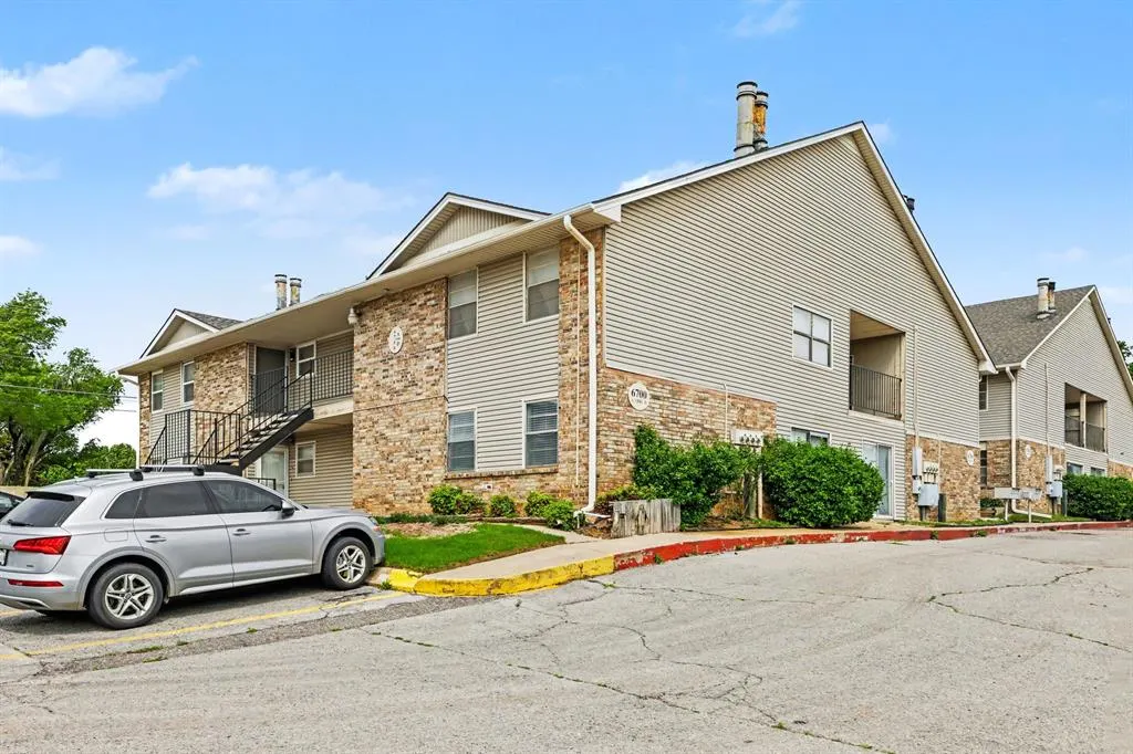 Photo 33 — 6700 N Meridian Avenue G, Oklahoma City, OK 73116