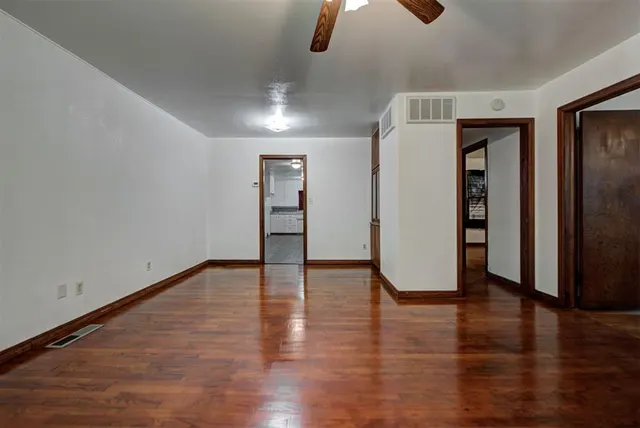 Photo 4 — 1229 NW 81st Street, Oklahoma City, OK 73114