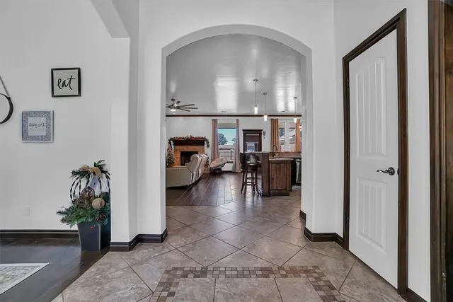 Photo 8 — 715 N Michigan Avenue, Mangum, OK 73554