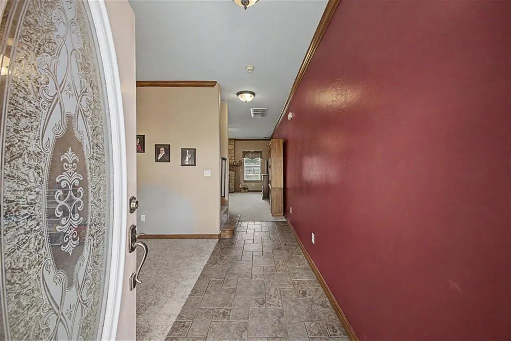 Photo 3 — 809 Ellsworth Avenue, Yukon, OK 73099