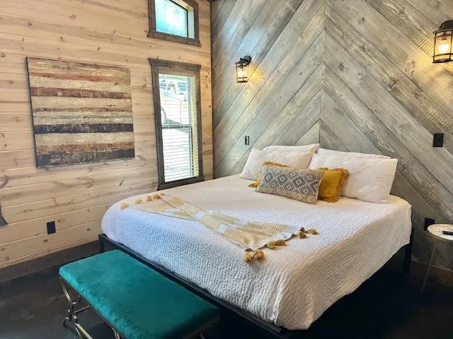 Photo 6 — 46 Oak Spring Circle, Broken Bow, OK 74728