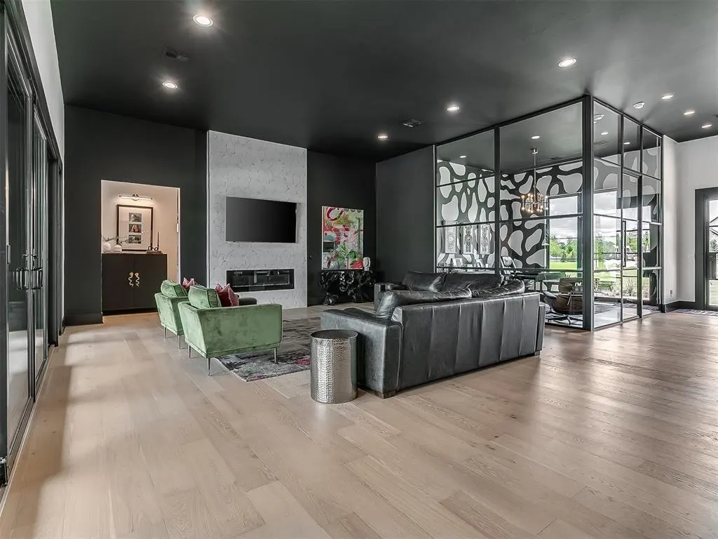 Photo 8 — 8225 SW 109th Terrace, Oklahoma City, OK 73173