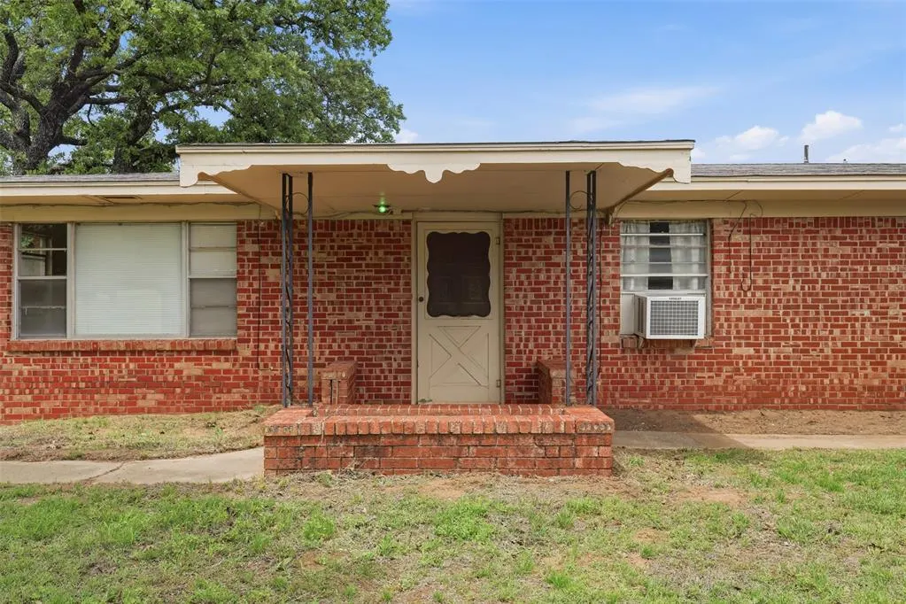 Photo 3 — 6331 N Alaska Drive, Duncan, OK 73533