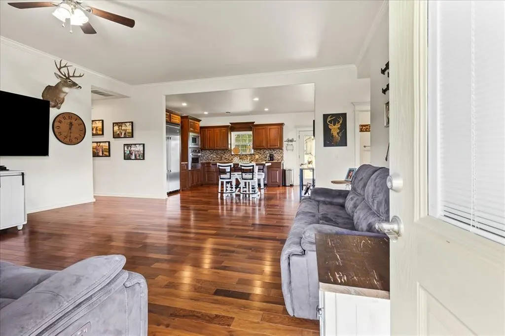 Photo 4 — 44131 County Street 2730, Cement, OK 73017