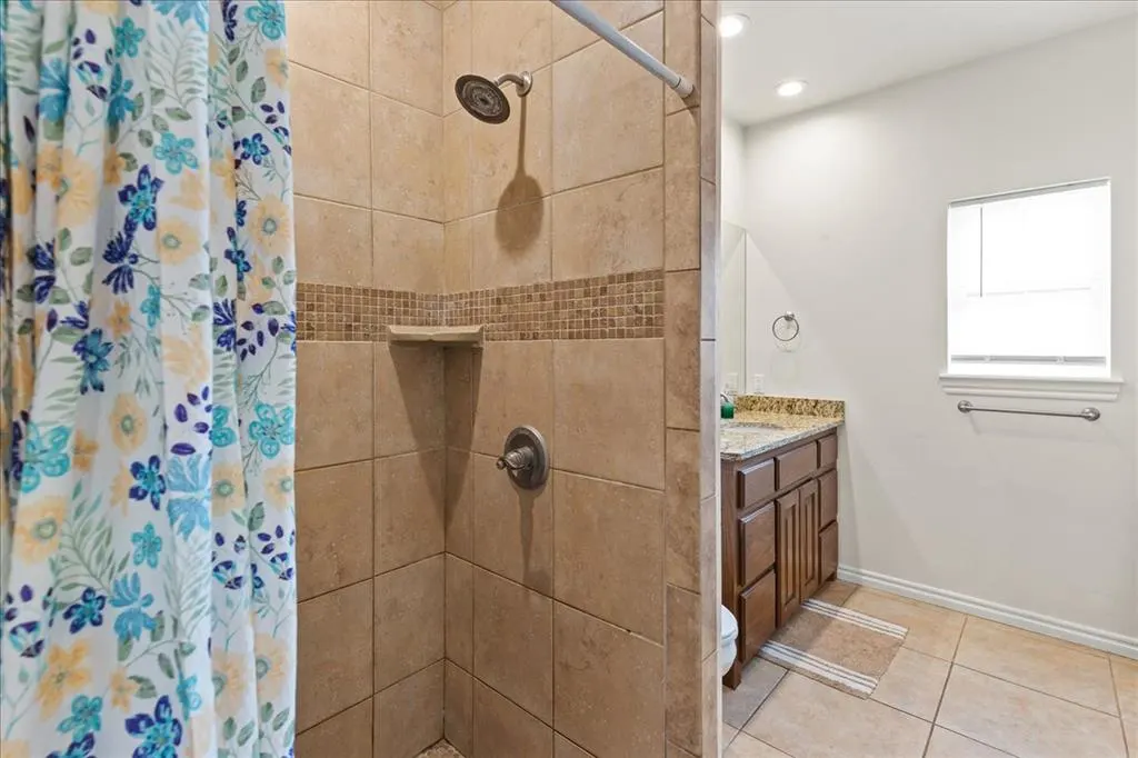 Photo 15 — 44131 County Street 2730, Cement, OK 73017