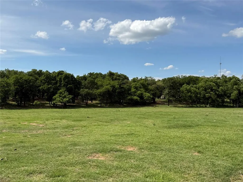 Photo 5 — 5000 N Meridian Avenue, Crescent, OK 73028
