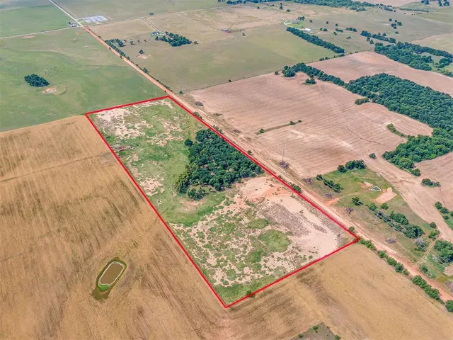 Photo 3 — 5000 N Meridian Avenue, Crescent, OK 73028