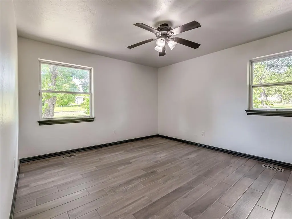 Photo 35 — 8321 NE 122nd Street, Jones, OK 73049
