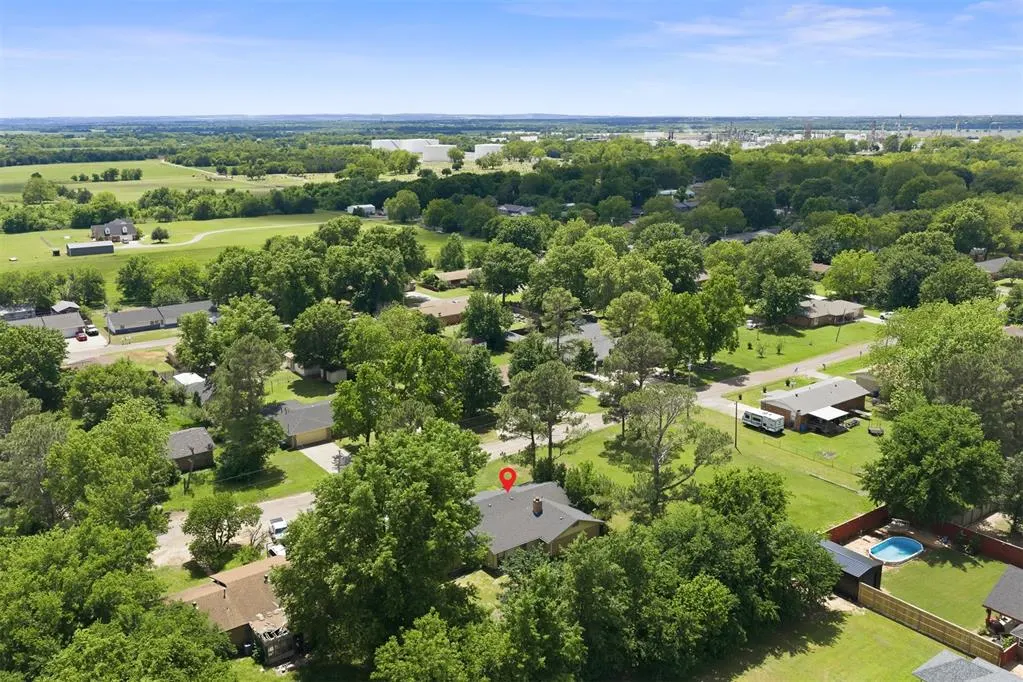 Photo 33 — 1310 E Lawrence Street, Wynnewood, OK 73098