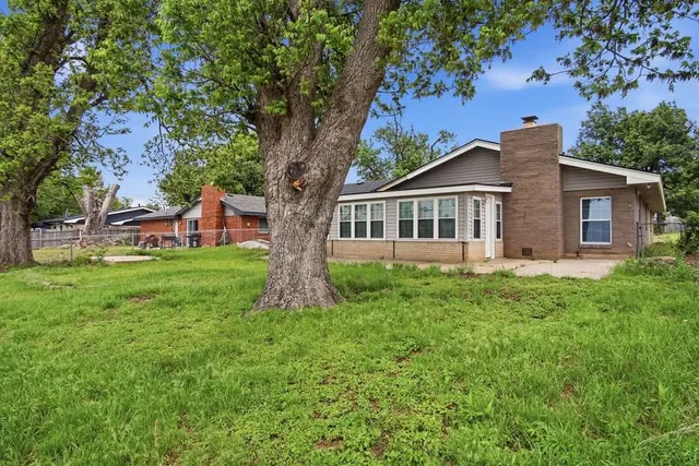 Photo 4 — 3717 N Eagle Lane, Bethany, OK 73008