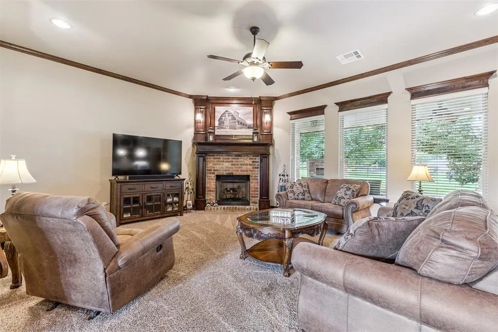Photo 9 — 2055 NW 34 Street, Newcastle, OK 73065