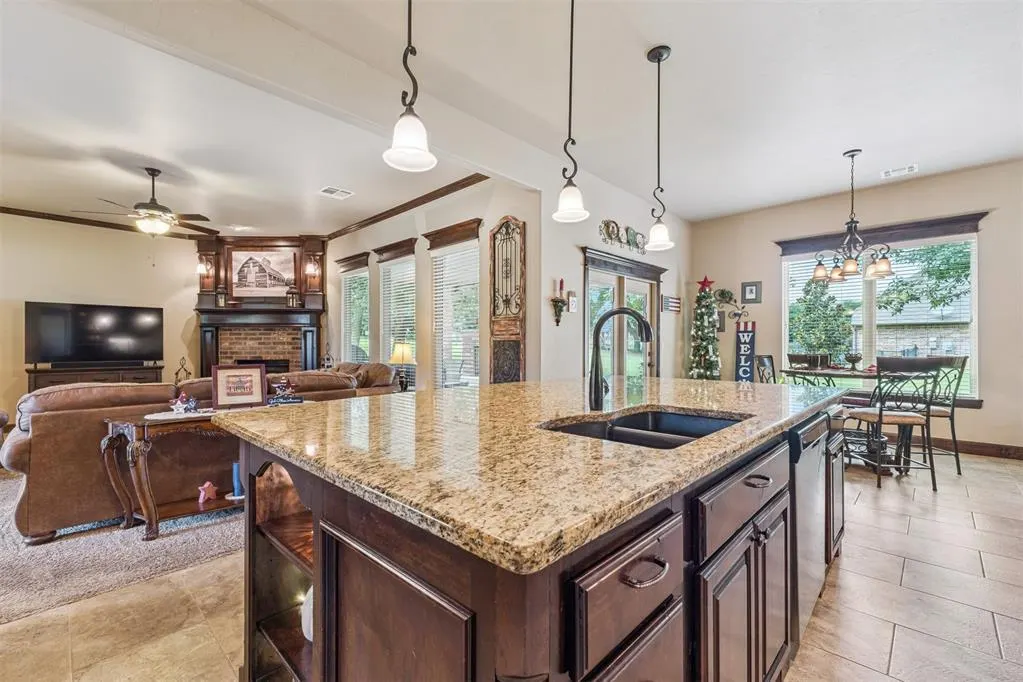 Photo 19 — 2055 NW 34 Street, Newcastle, OK 73065