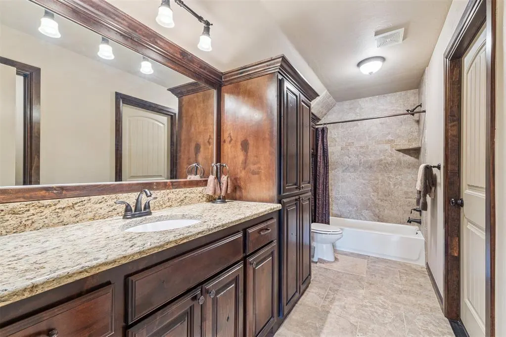 Photo 25 — 2055 NW 34 Street, Newcastle, OK 73065