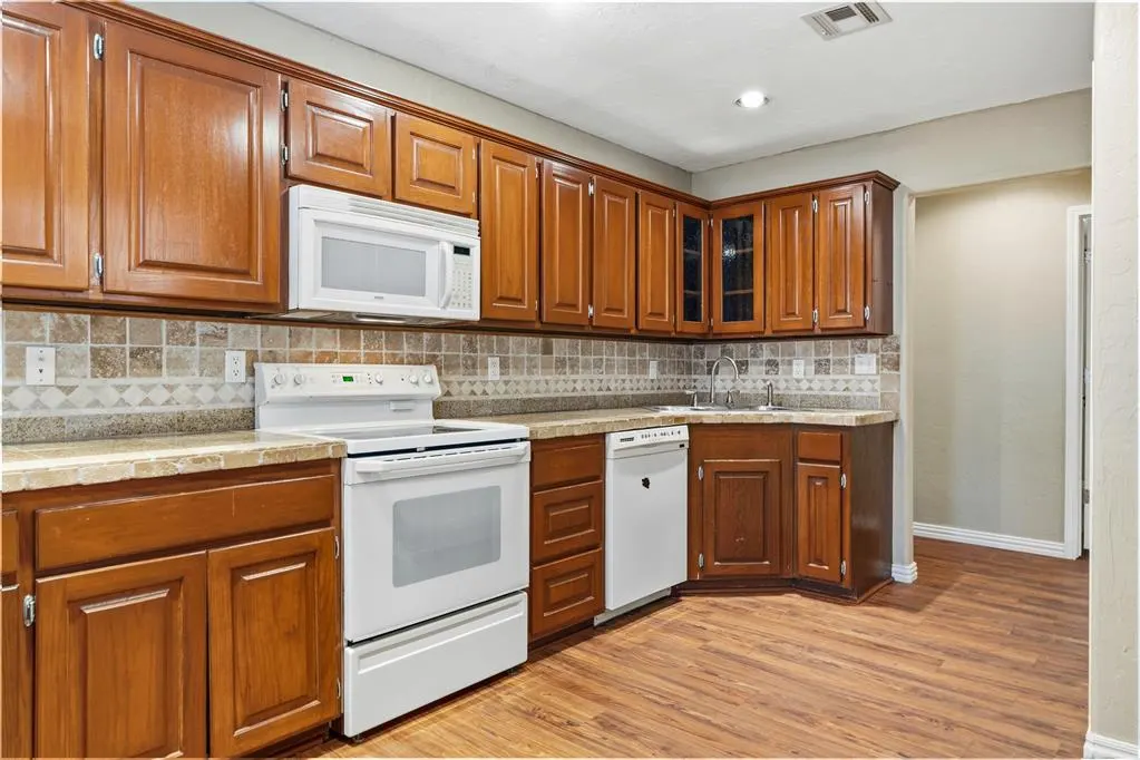 Photo 9 — 169888 Deer Creek Road, Marlow, OK 73055
