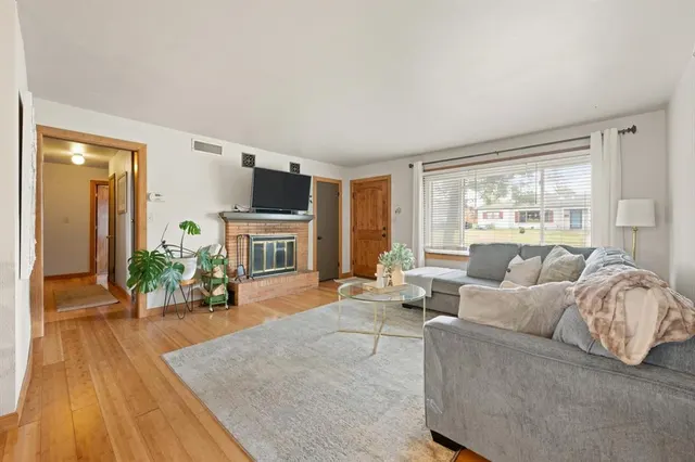 Photo 5 — 3729 NW 60th Street, Oklahoma City, OK 73112