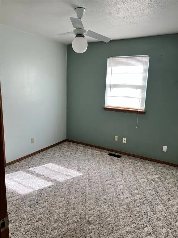 Photo 14 — 3501 N Ridgewood Street, Oklahoma City, OK 73110