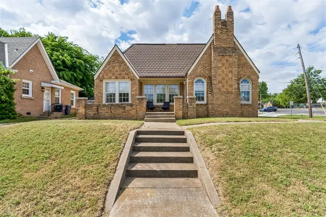 Front exterior — 2560 NW 23rd Street, Oklahoma City, OK 73107