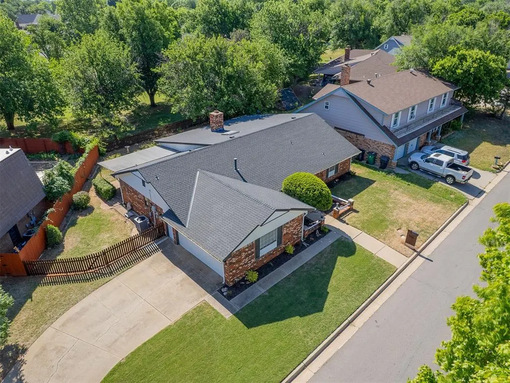 Photo 46 — 9216 Sutton Place, Oklahoma City, OK 73132