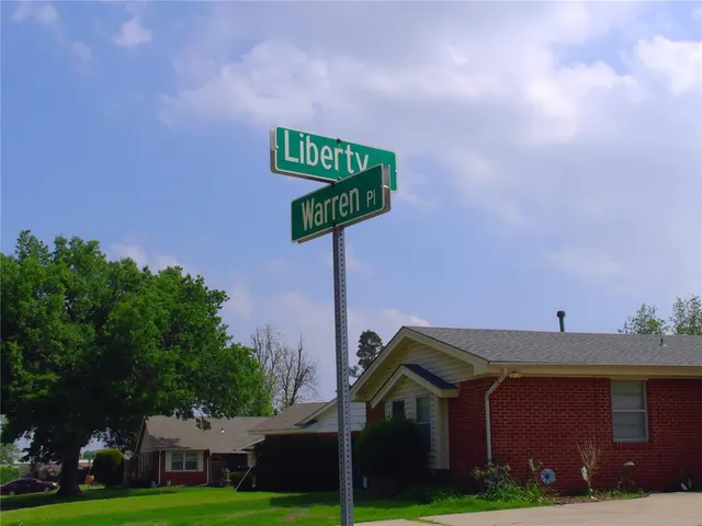 Photo 2 — 1240 N Warren Place, Oklahoma City, OK 73107