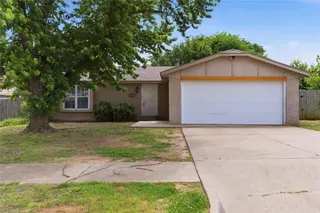 Sold home at 1804 SE 12th Street