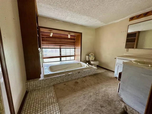 Photo 7 — 18486 E 1270 Road, Sayre, OK 73662