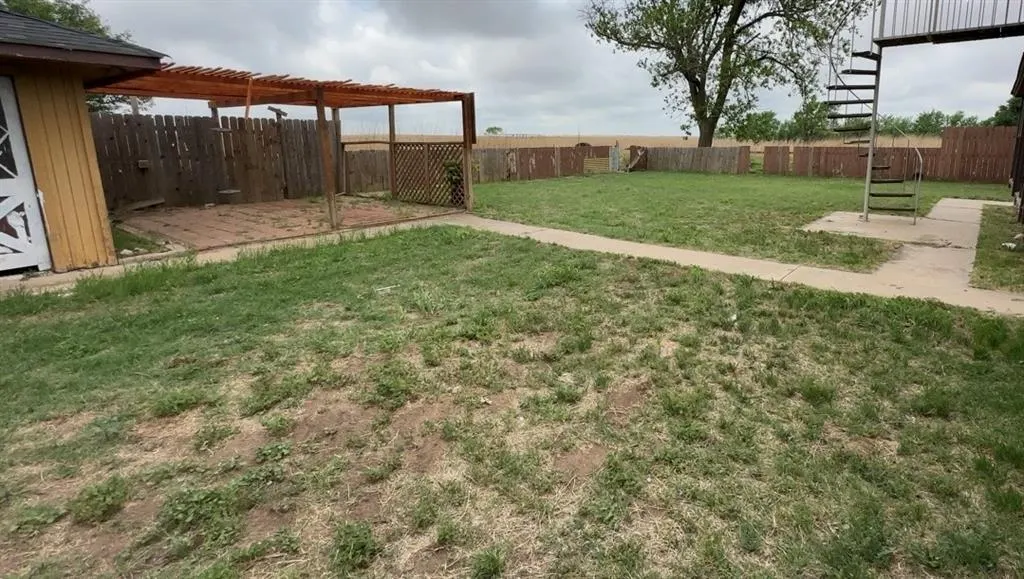 Photo 14 — 18486 E 1270 Road, Sayre, OK 73662