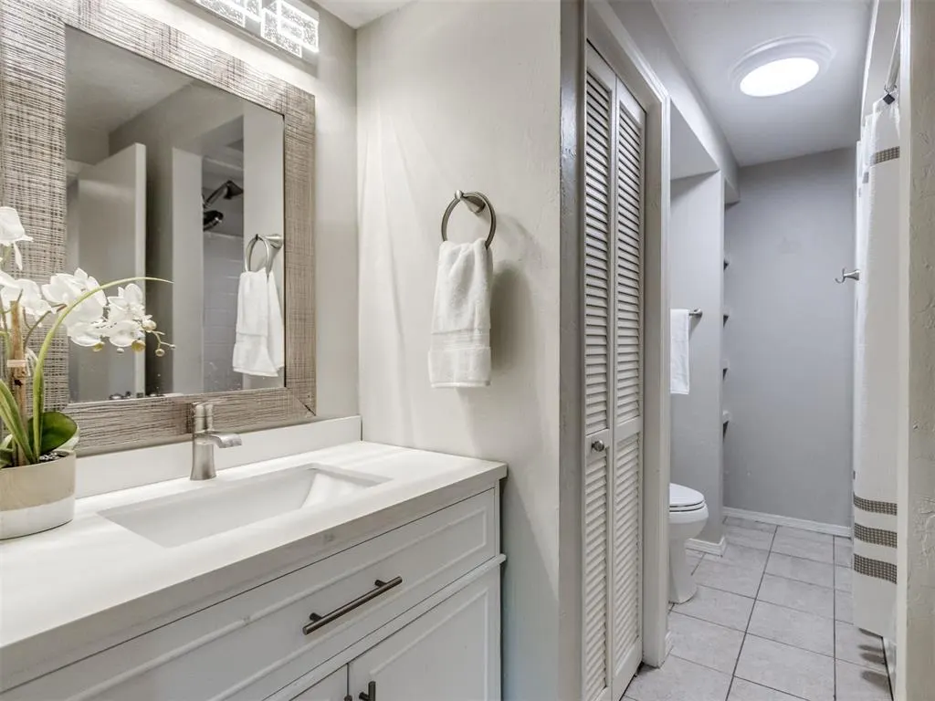 Photo 33 — 915 NW 7th Street 106, Oklahoma City, OK 73106