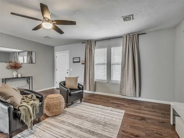 Photo 6 — 8636 Ambassador Road, Oklahoma City, OK 73169
