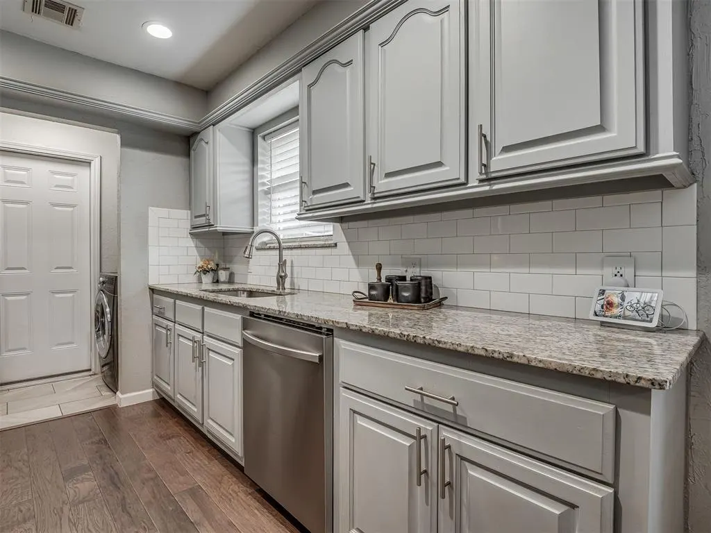 Photo 14 — 8636 Ambassador Road, Oklahoma City, OK 73169