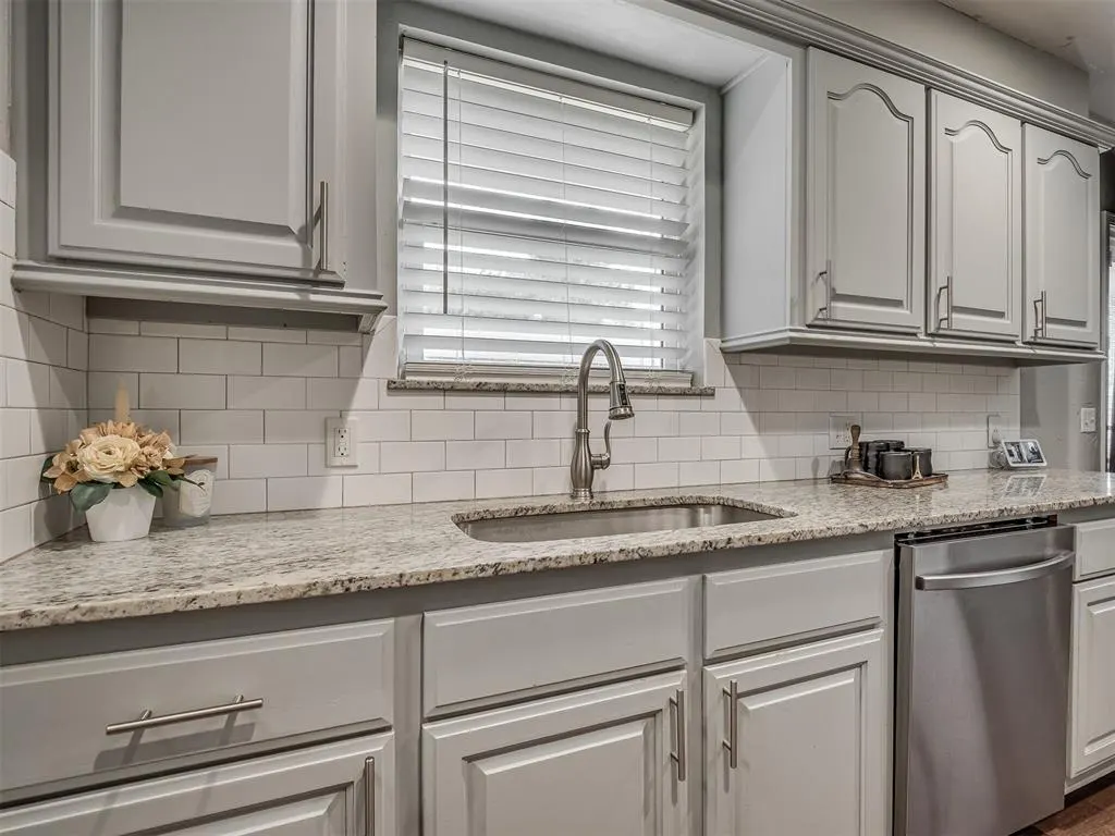 Photo 17 — 8636 Ambassador Road, Oklahoma City, OK 73169