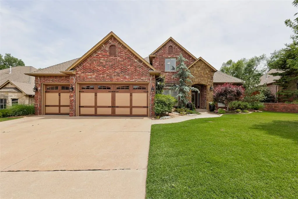 Front exterior — 2808 Hardwick Road, Edmond, OK 73034