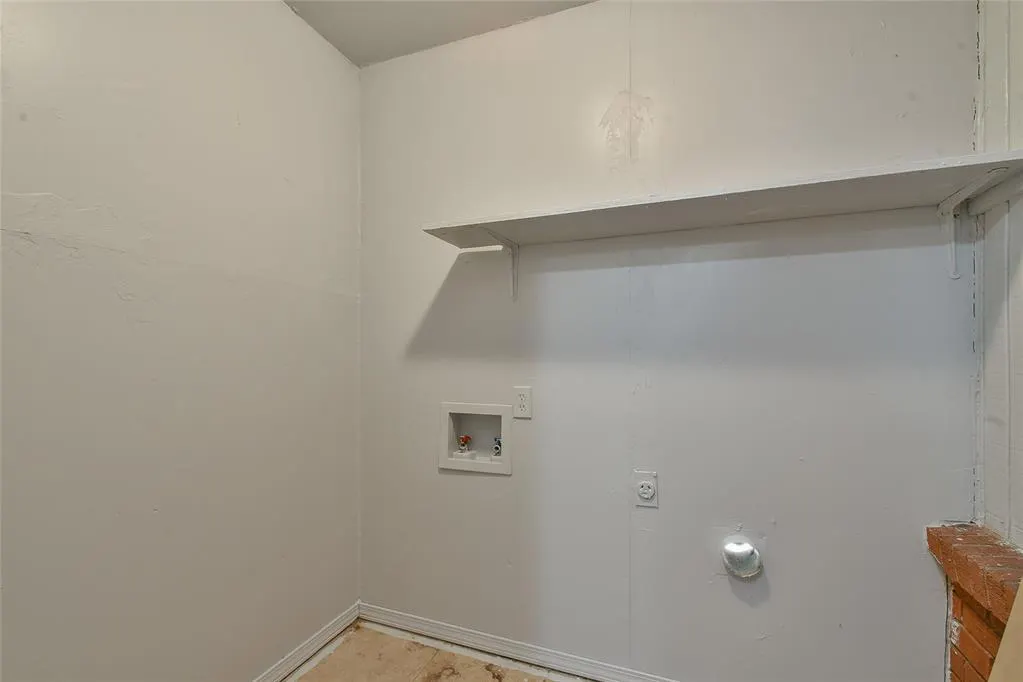 Photo 17 — 3725 SW 25th Street, Oklahoma City, OK 73108