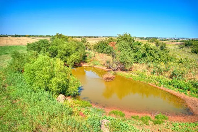 Photo 2 — 78 Hwy 92, Amber, OK 73004