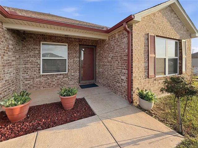 Front exterior — 1865 Land Run Drive, El Reno, OK 73036