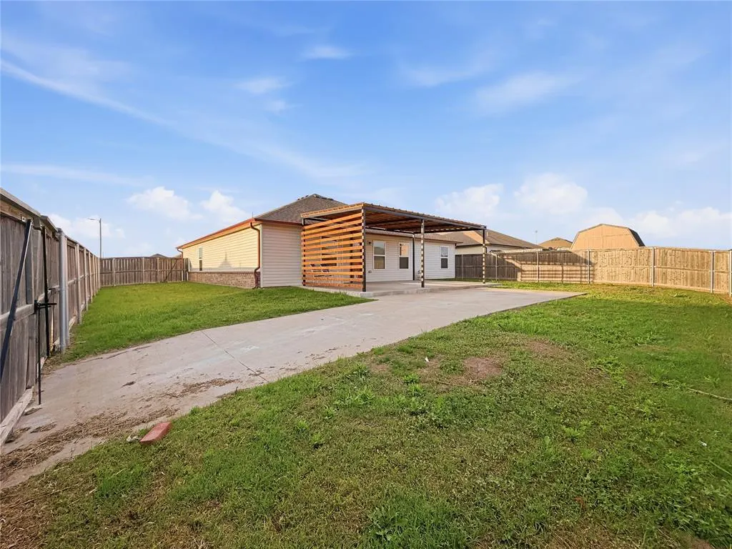 Photo 25 — 1865 Land Run Drive, El Reno, OK 73036