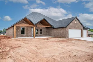 Sold home at 1111 Bridgeview Lane