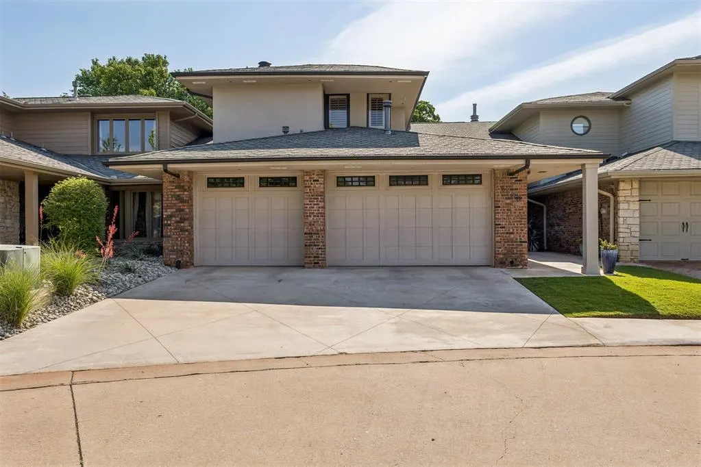 Photo 4 — 6128 Stonegate Place, Edmond, OK 73025