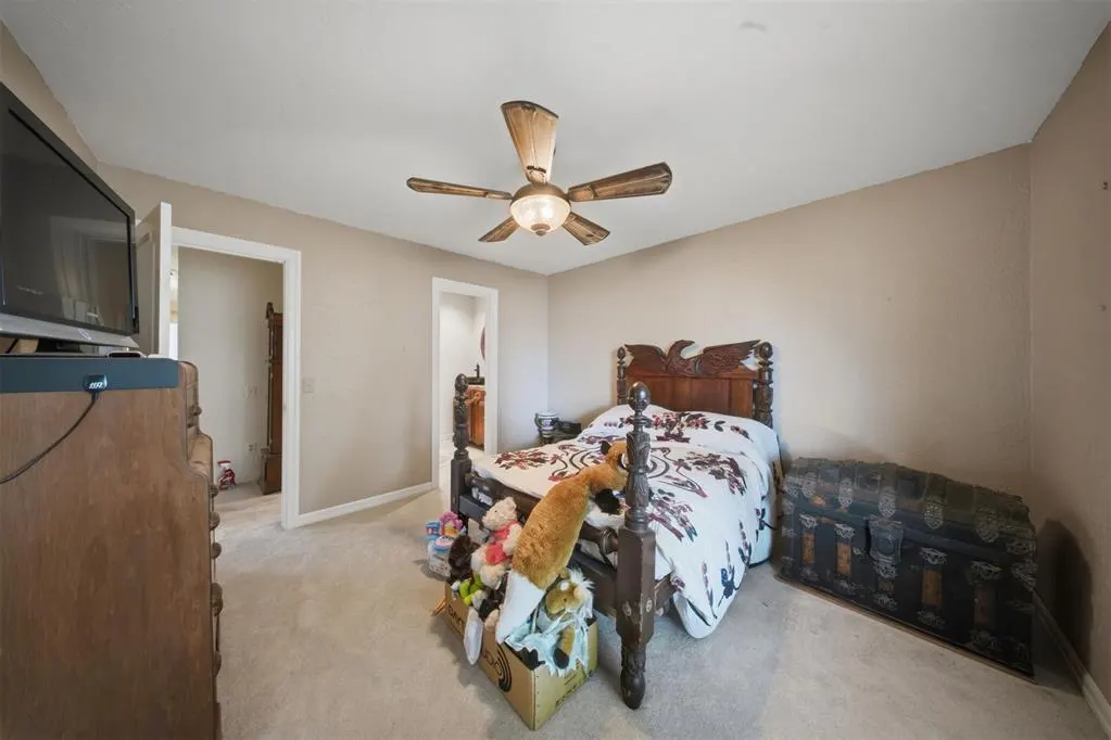 Photo 16 — 10208 Durham Drive, Oklahoma City, OK 73162
