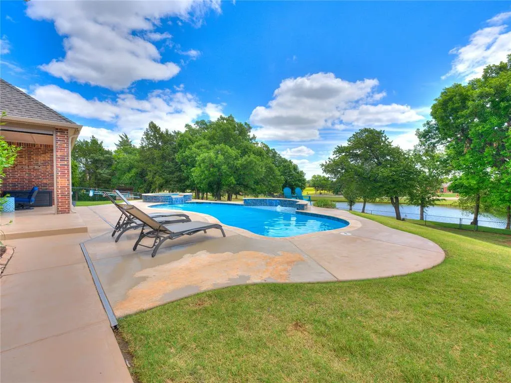 Photo 32 — 5627 Cimarron Manor, Guthrie, OK 73044