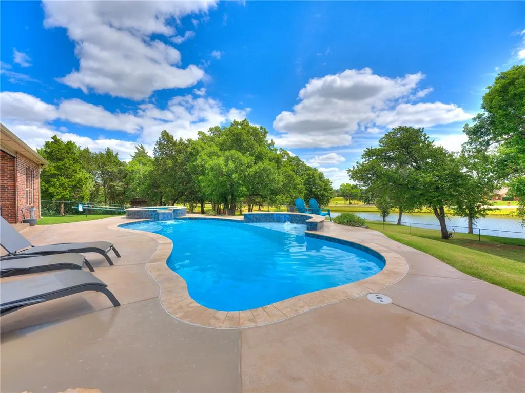 Photo 33 — 5627 Cimarron Manor, Guthrie, OK 73044