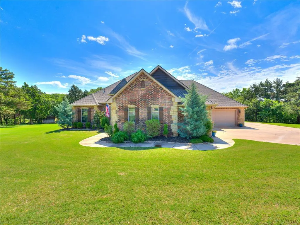 Photo 39 — 5627 Cimarron Manor, Guthrie, OK 73044