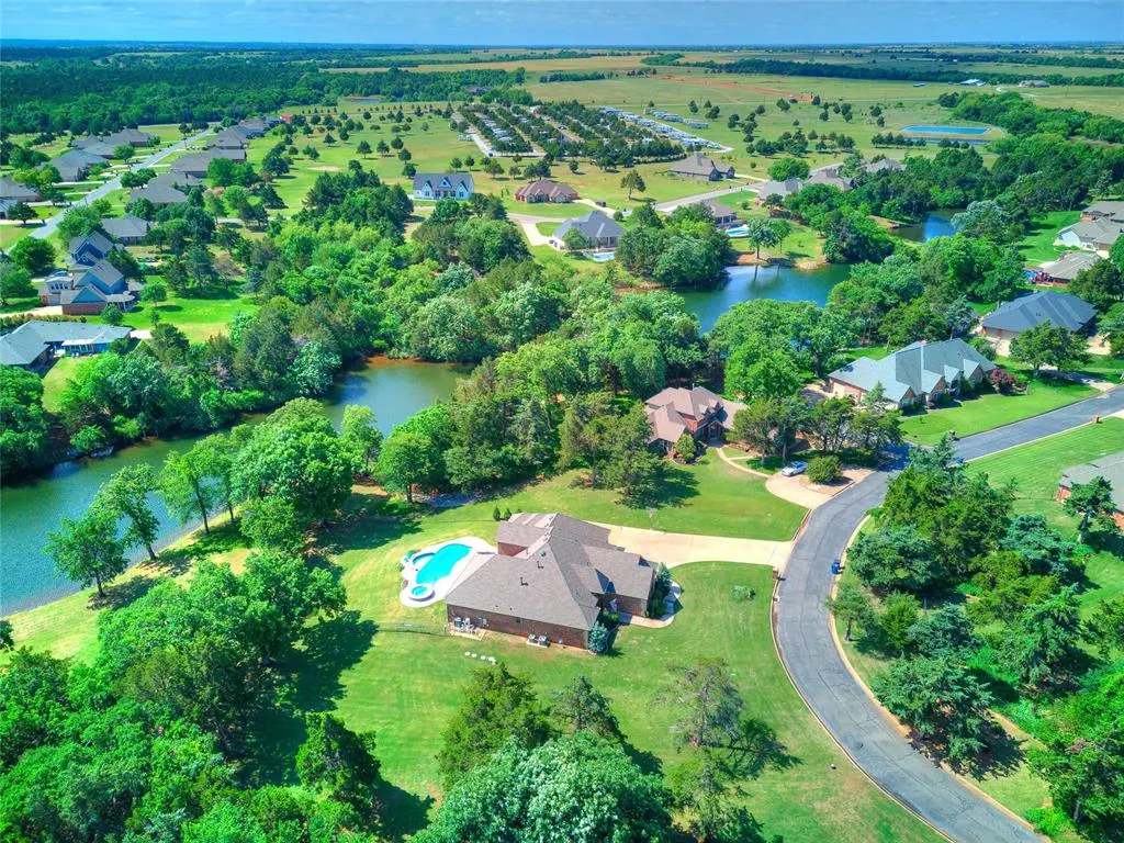 Photo 44 — 5627 Cimarron Manor, Guthrie, OK 73044